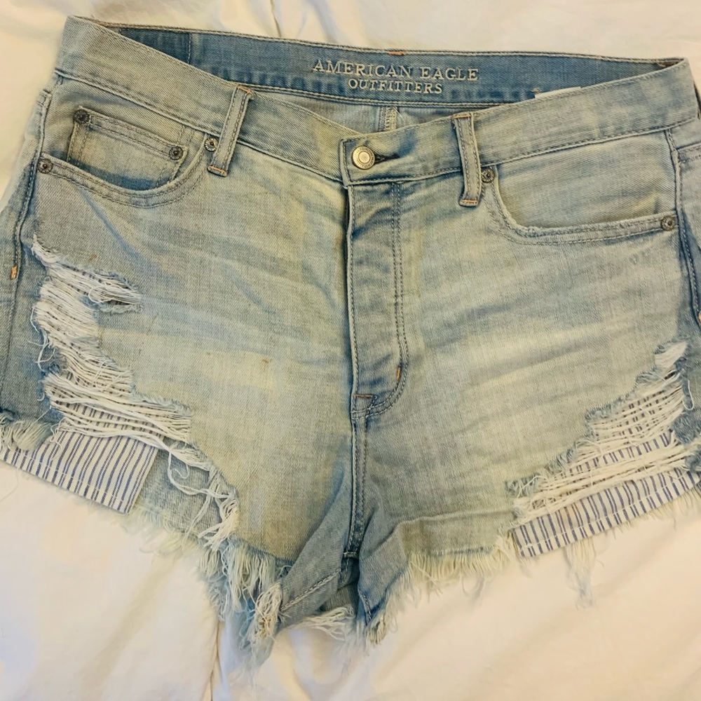 Denim shorties